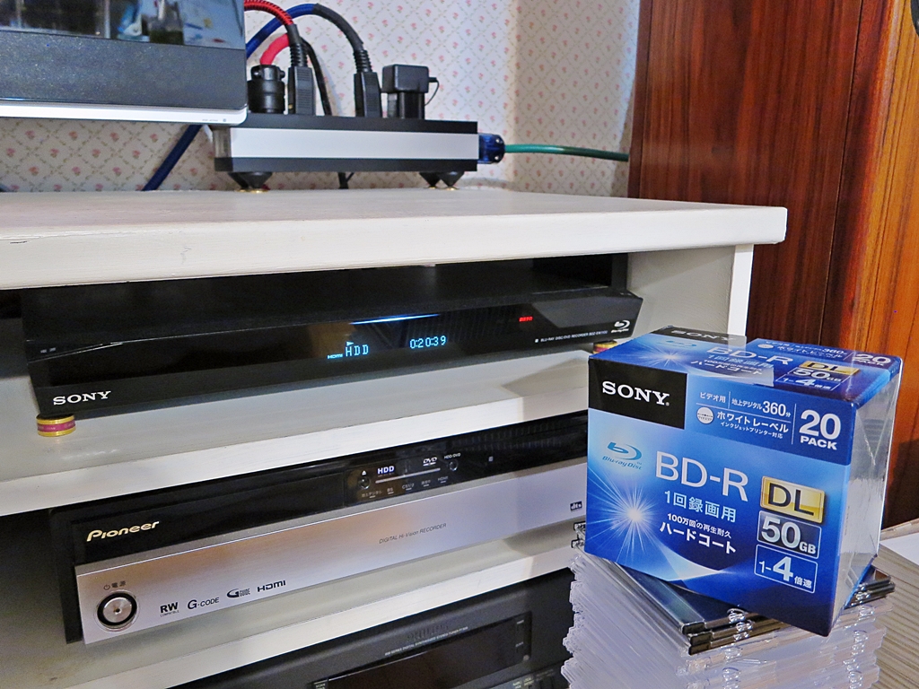 BDレコーダーSONY BDZ-EW1100 BD-R