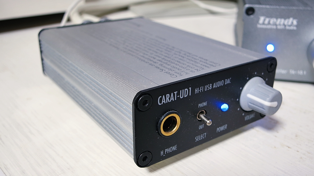 carat_ud-1_front DAC