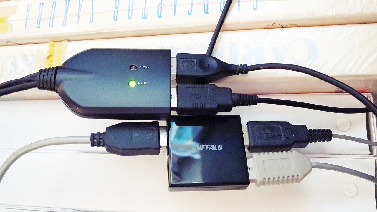 KM-A22BBK+USBhub iBUFFALO BHB4U215