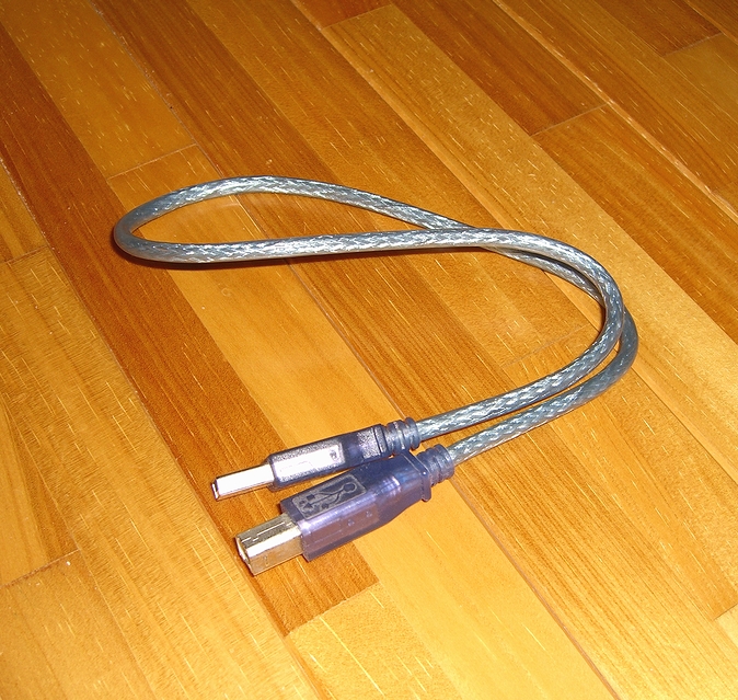 USBケーブル青シースルー