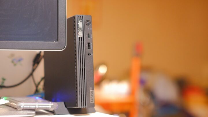 Lenovo ThinkCentre M75q Tiny Gen2