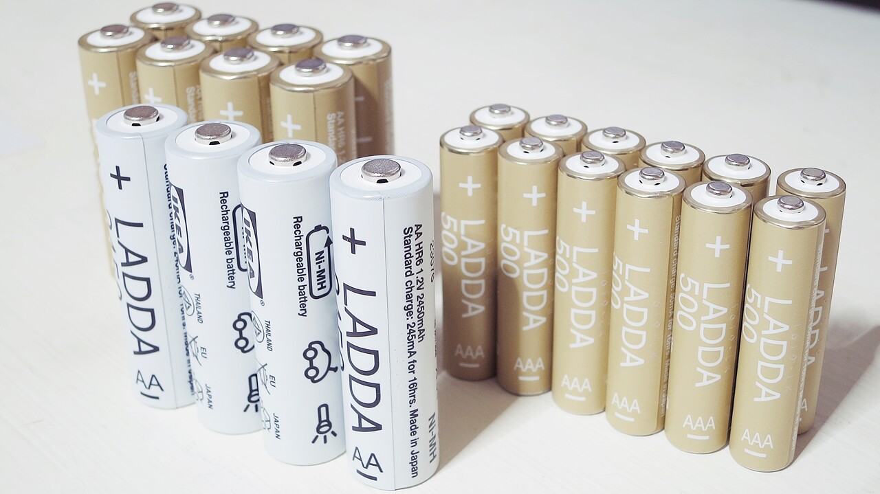 SALE／73%OFF】【SALE／73%OFF】TOSHIBA ニッケル水素電池 充電式IMPULSE ライトタイプ 単3形充電池(min.950mAh)  2本 TNH 防犯アラーム、センサー