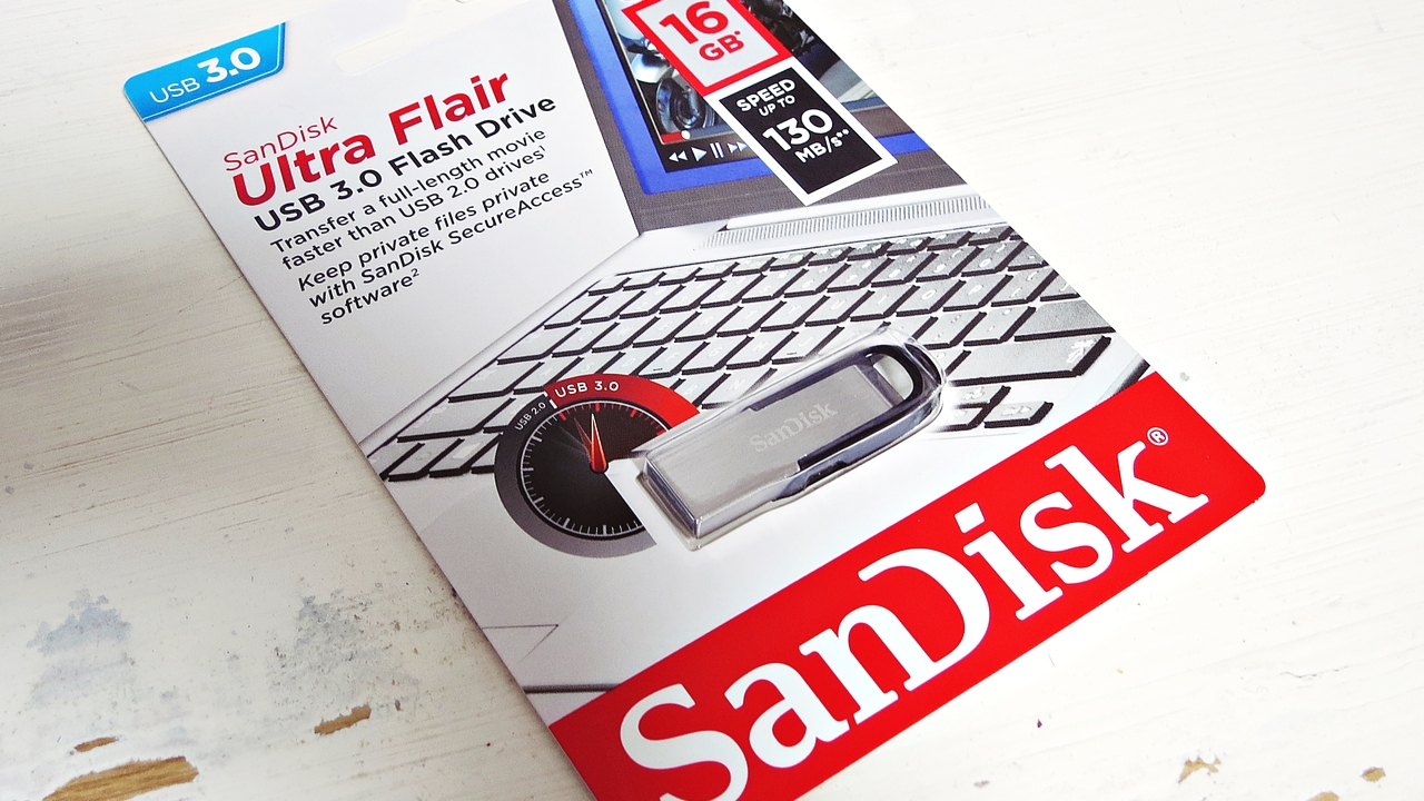SanDisk Ultra Flair USB 3.0 Flash Drive 16GB